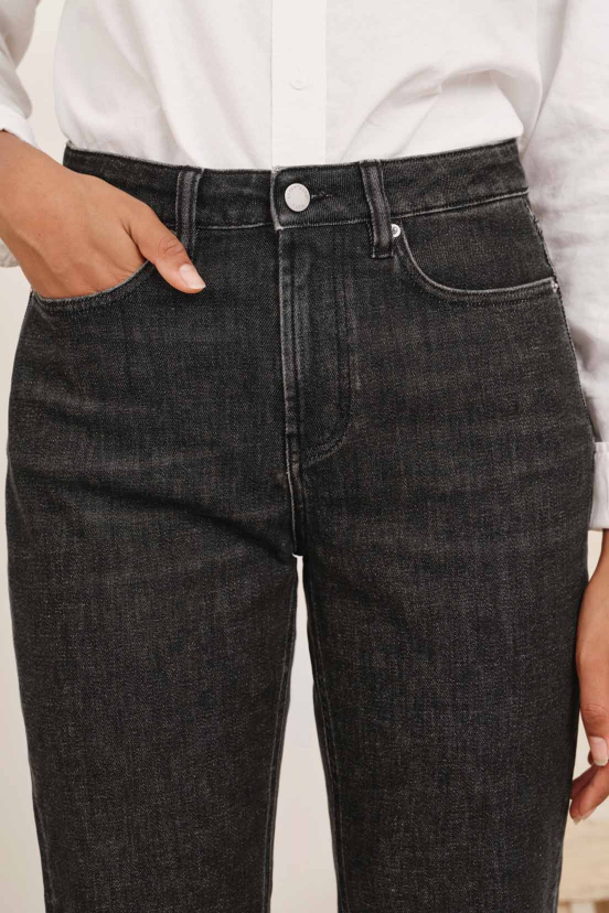 Grey Girlfriend Jeans